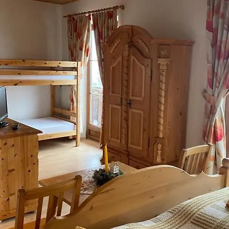 Tauernalm Gasthof 2*